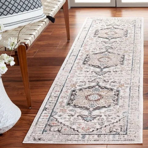 Cornelia Polypropylene Rug in Ivory