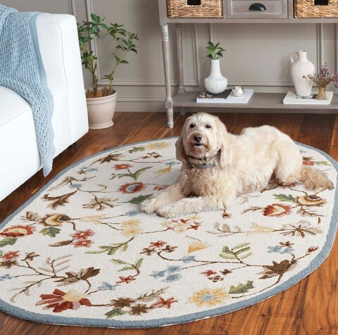 Chelsea Wool Rug in Ivory and Green with Floral Design