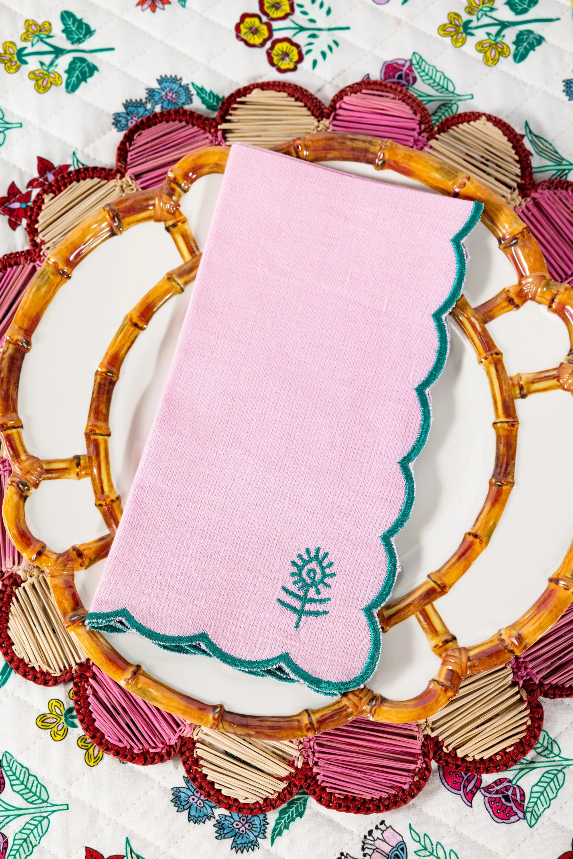 Icon Linen Napkins S/4 - Light Pink + Emerald