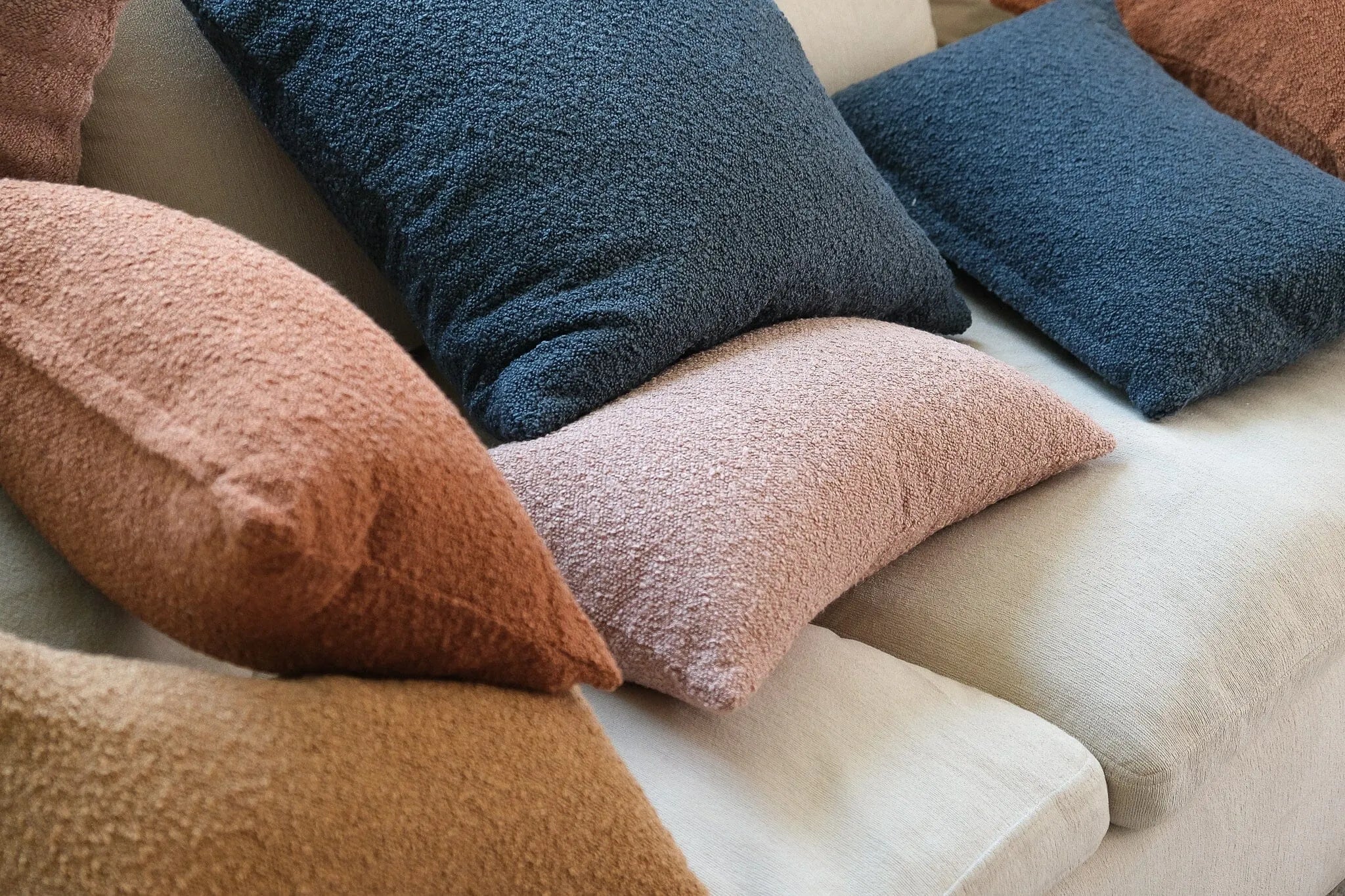 Boucle Pillow: Blueberry