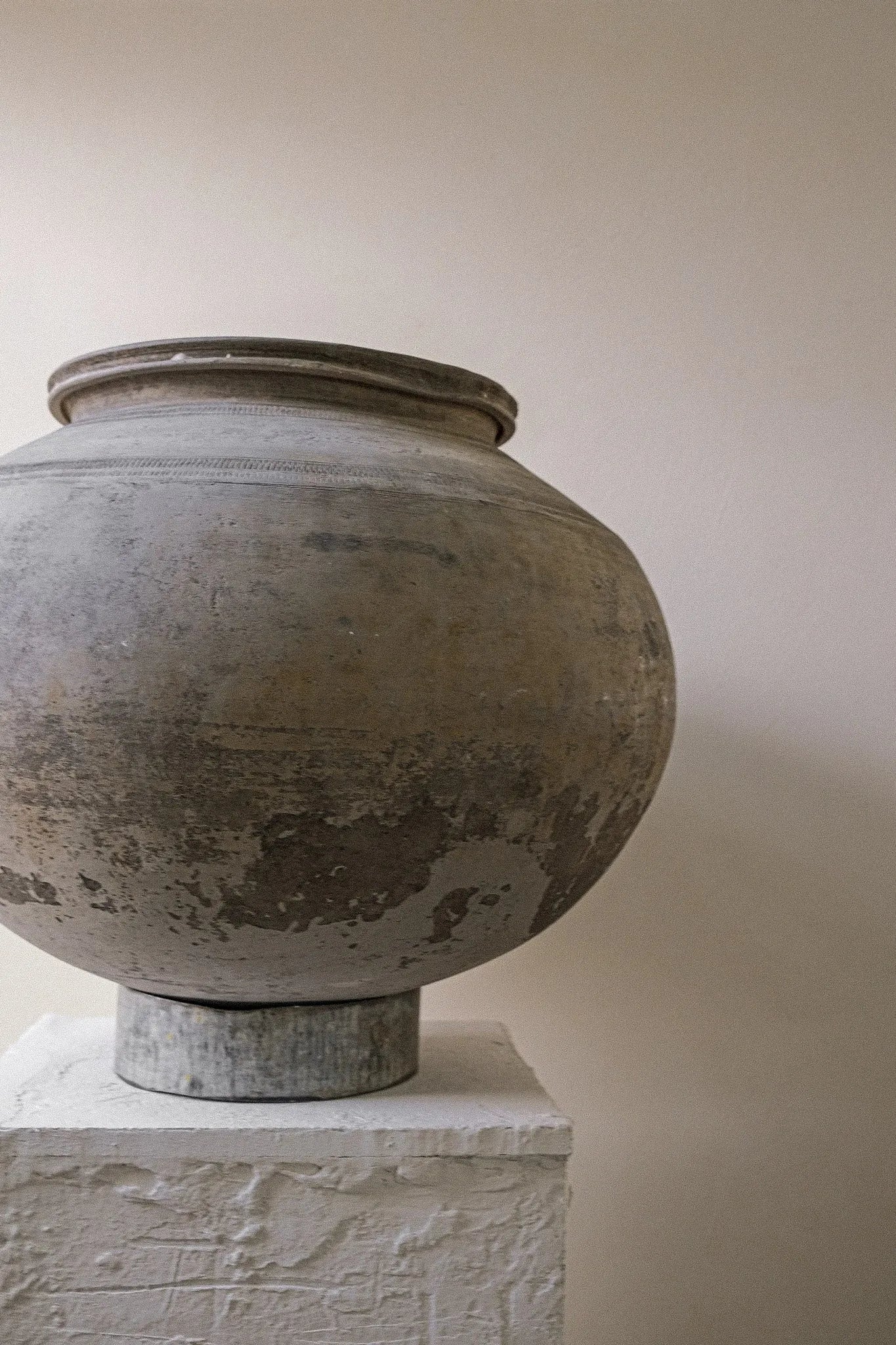 Mud Pot with Base (Extra Large)