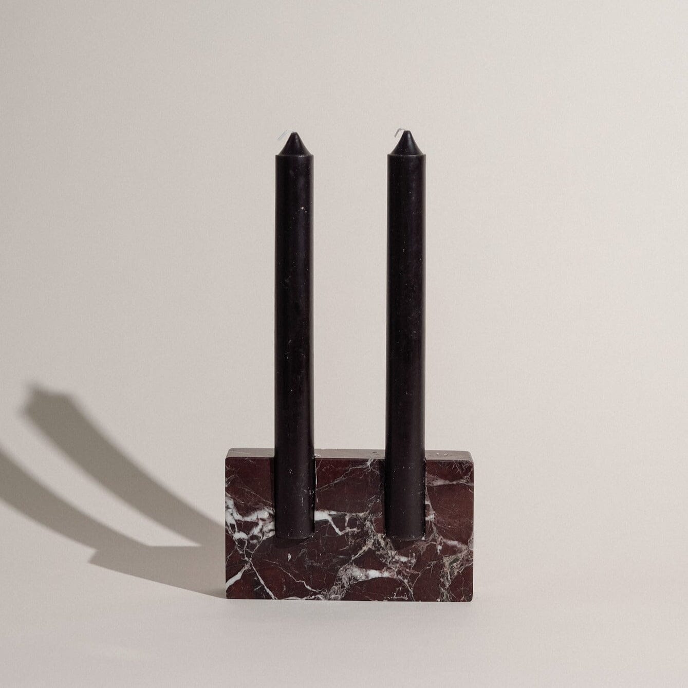 Dua Candle Holder: Rosso Lepanto