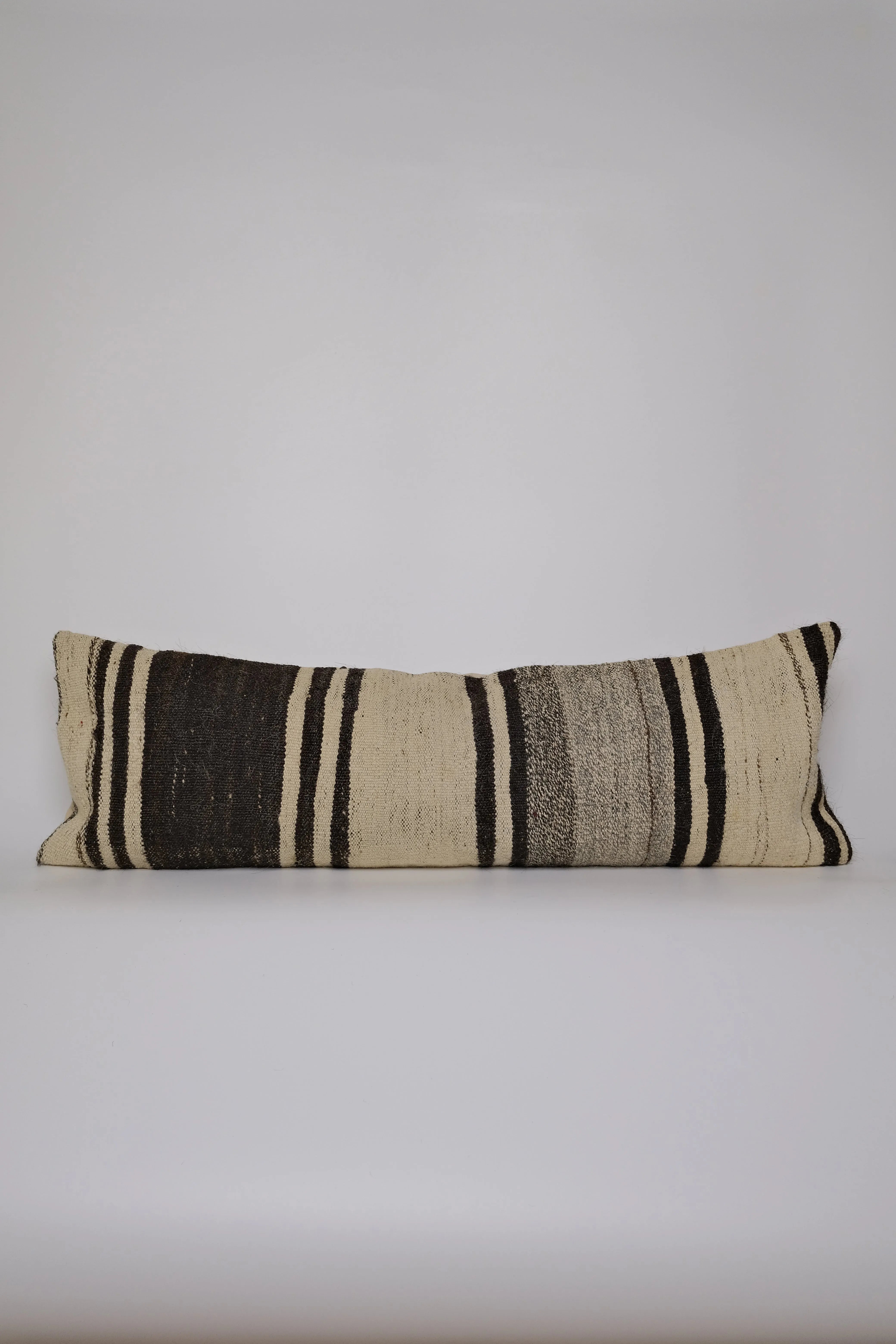 Banu Kilim Long Lumbar