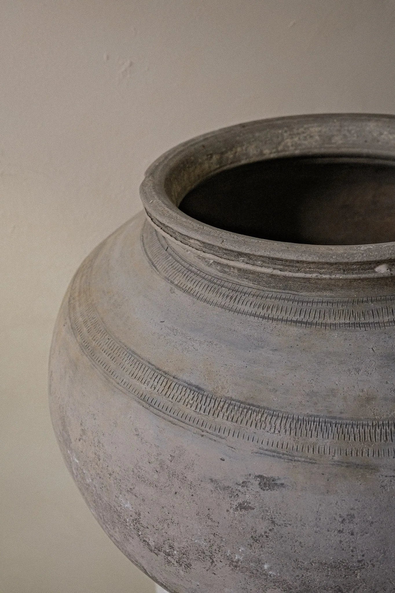 Mud Pot with Base (Extra Large)