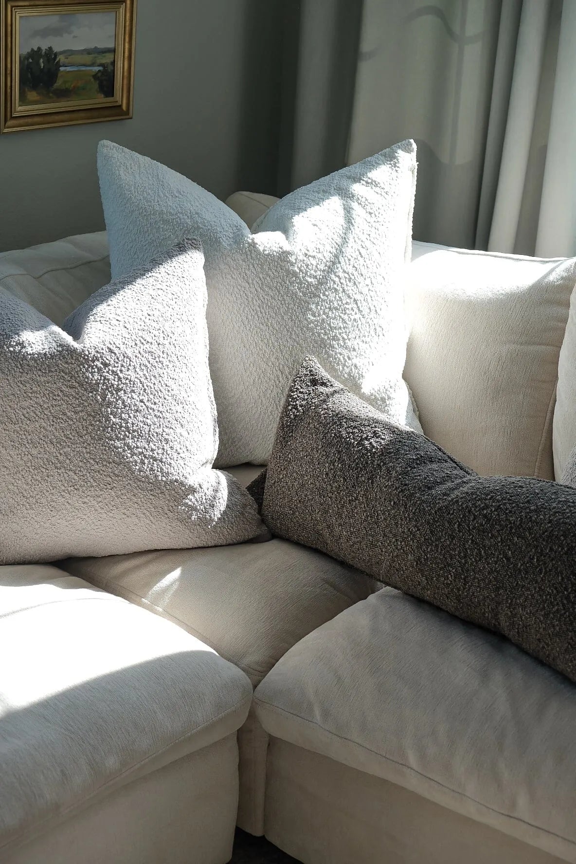 Boucle Pillow: Snow