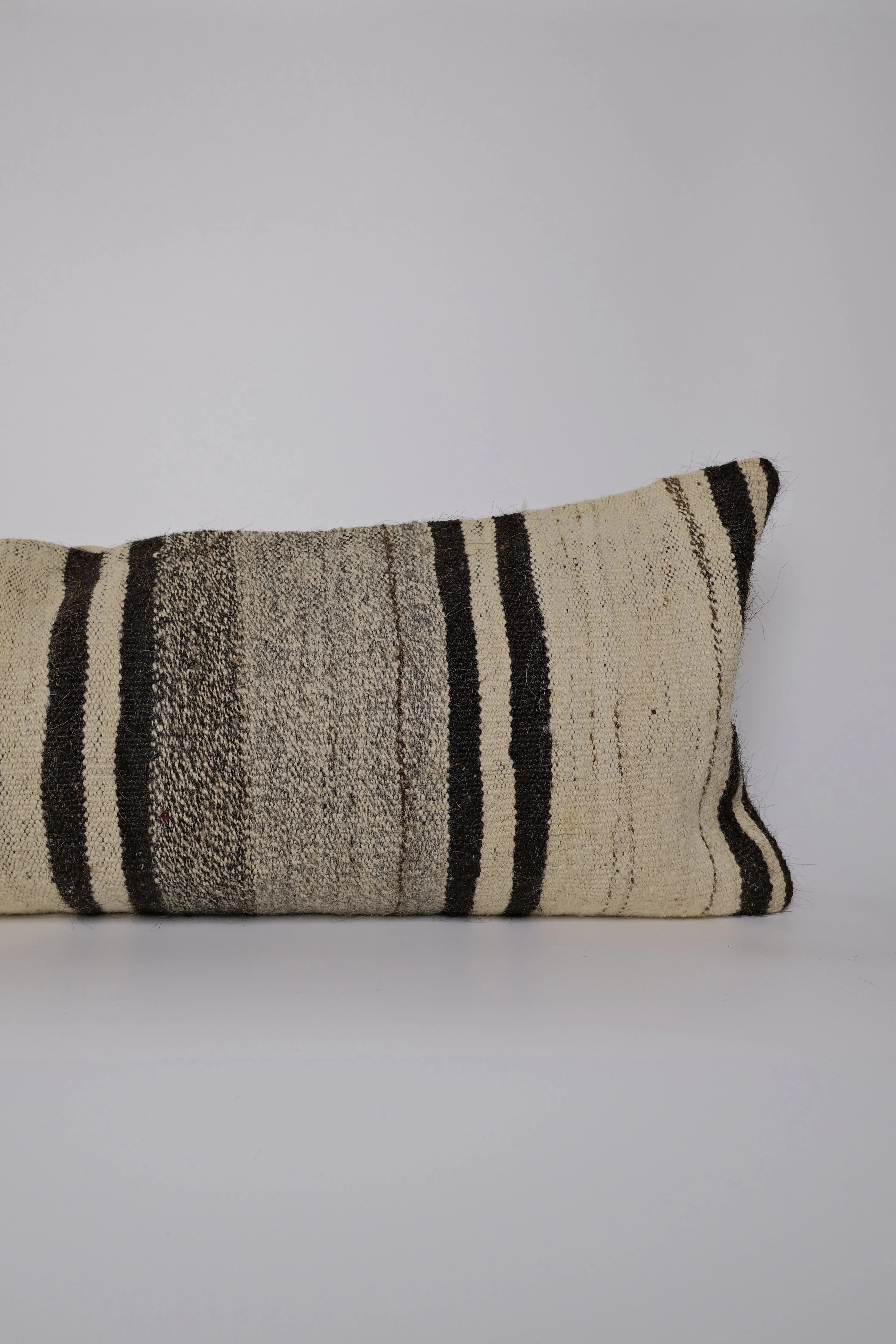 Banu Kilim Long Lumbar