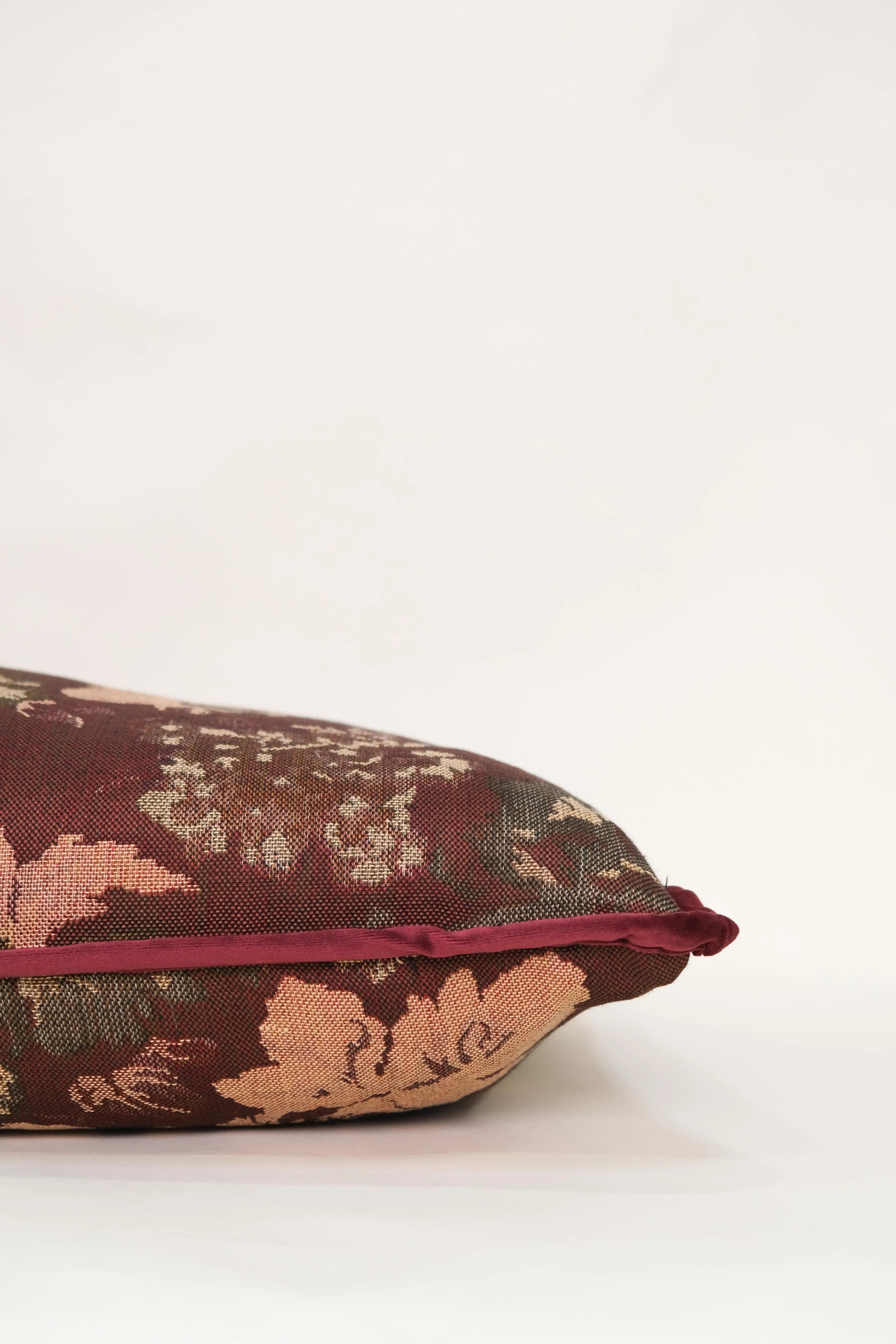 Amelie Tapestry Long Lumbar