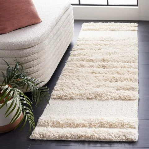 Kenya Bohemian Wool Rug in Ivory