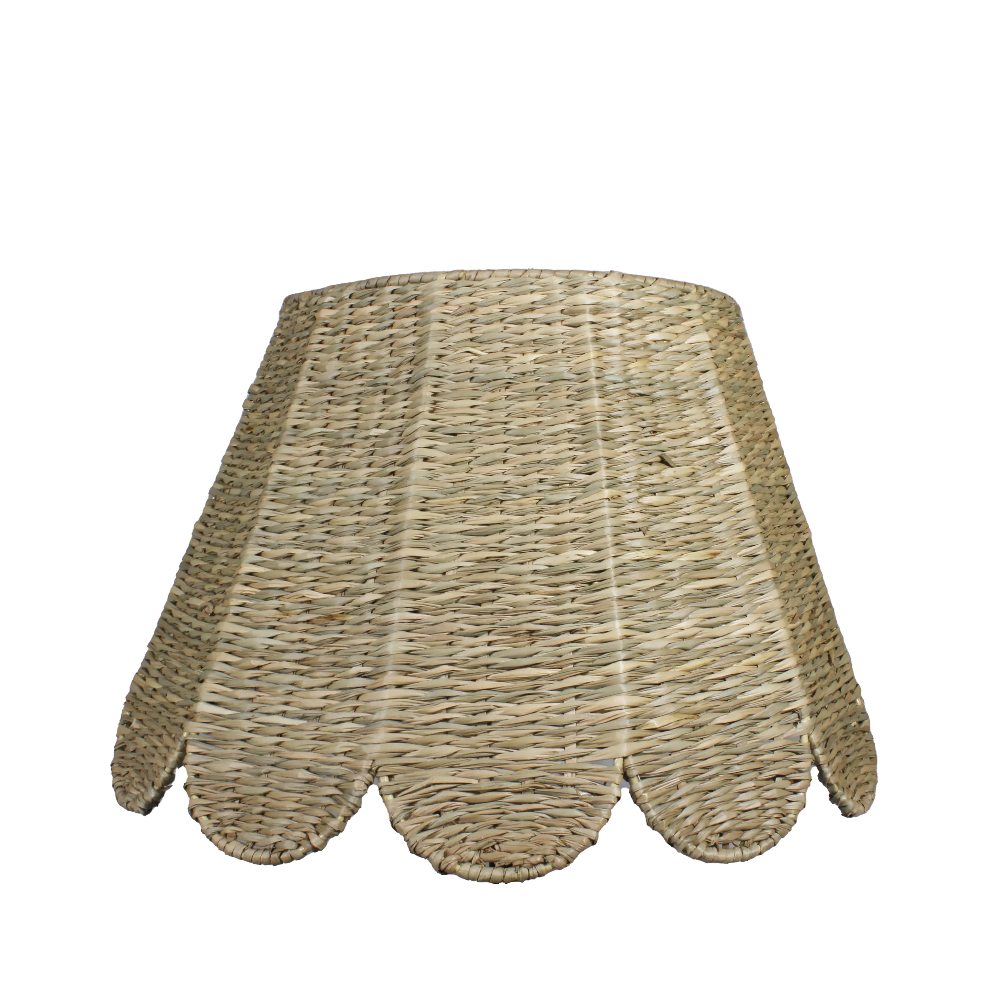 Seagrass  Lampshade (Scalloped in Natural)