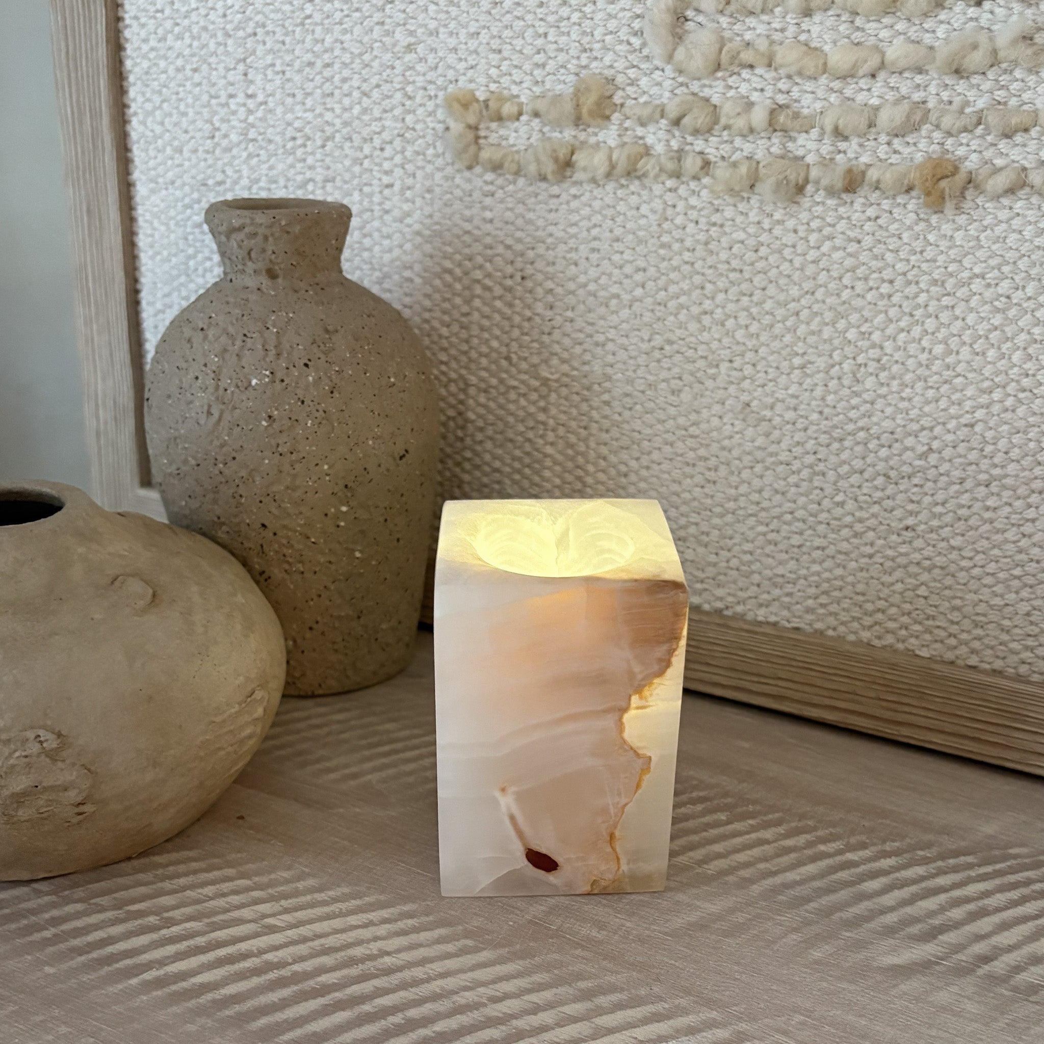 Onyx Tealight Candle Holder