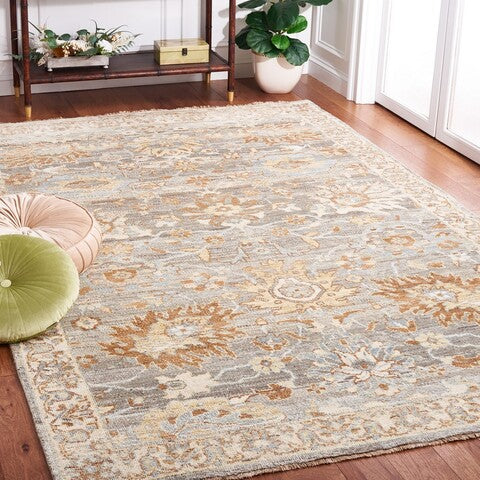 Oushak Wool Rug in Gray and Ivory