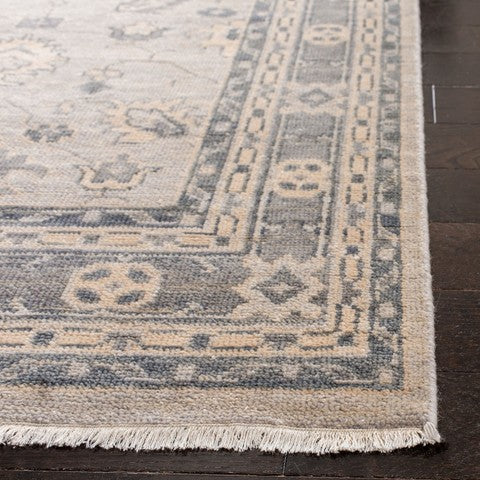 Oushak Wool Rug in Silver