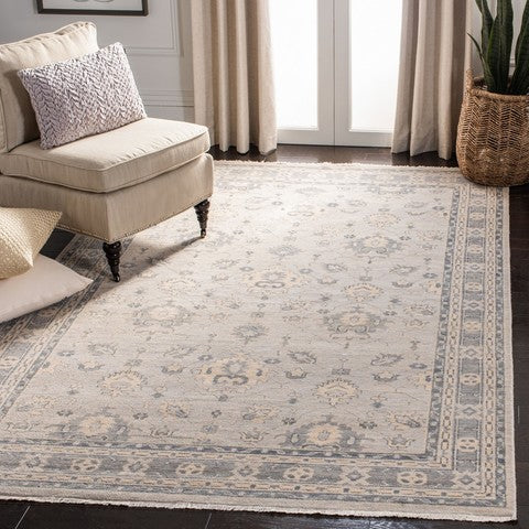 Oushak Wool Rug in Silver