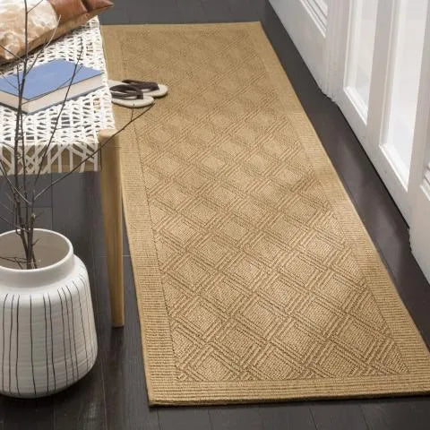 Palm Beach Sisal and Jute Rug in Maize with Geometric Pattern