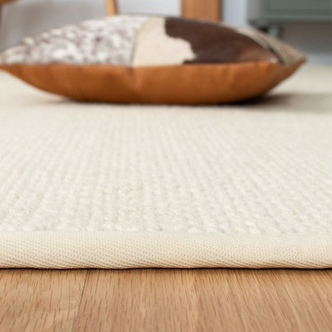 Palm Beach Wool and Sisal Rug in Ivory with Woven Pattern