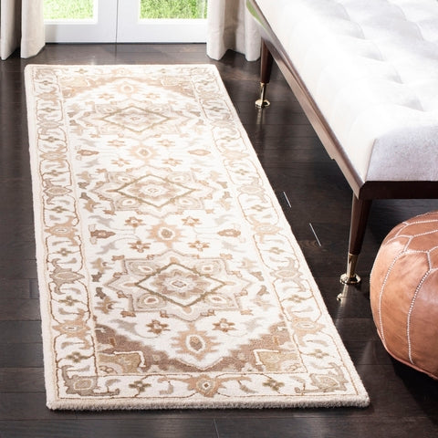 Royalty Wool Rug in Beige and Sage