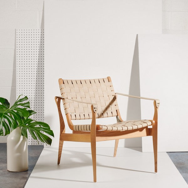 Safavieh Dilan White/Natural Leather Safari Chair