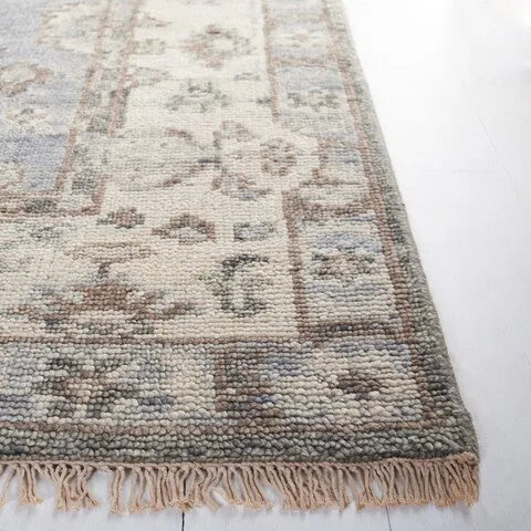 Samarkand Wool Rug in Gray and Ivory