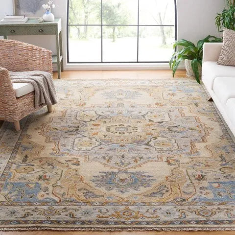 Sultanabad Wool Rug in Beige and Gray