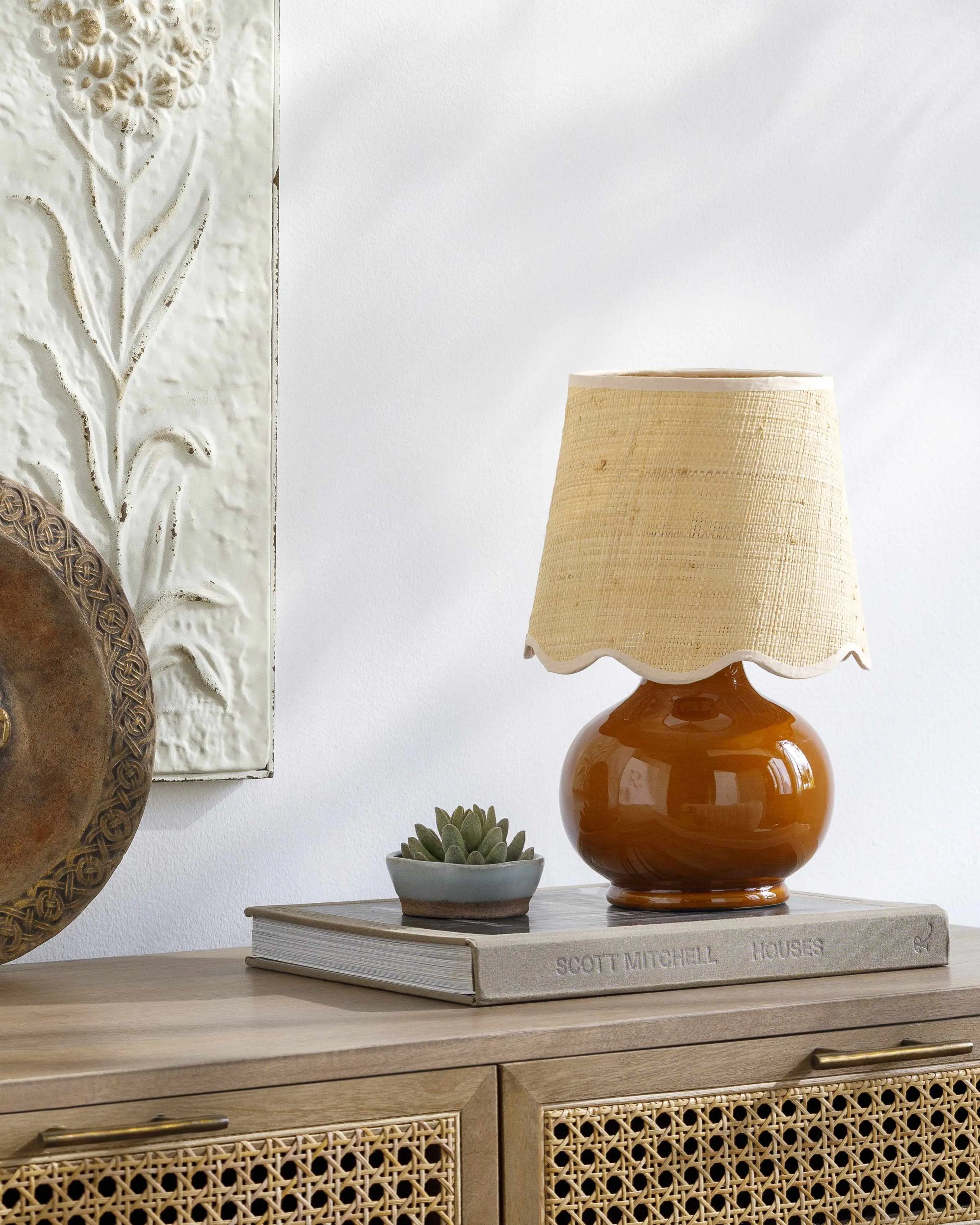 Theisseil Brown Table Lamp